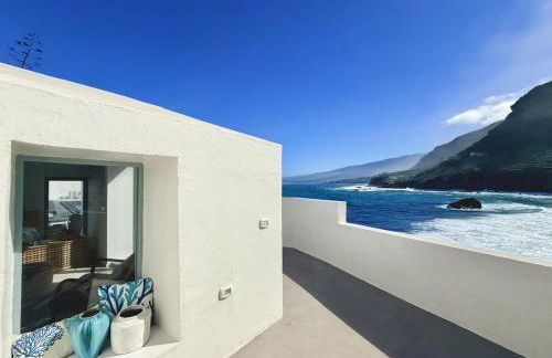 Casa Riva, Villa with Pool overlooking the Sea - Foto 4