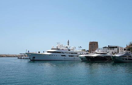 by RIVA - Spectacular Studio in Medina Garden of Puerto Banus - Foto 27