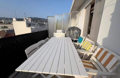 Beautiful renovated luxury apartment terrace parking - Photo 14