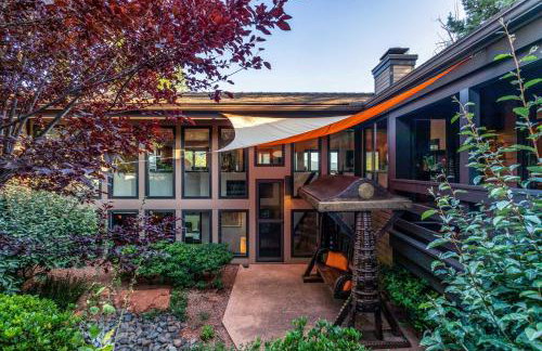 Outdoor Entertaining Space: Sedona Mtn-View Home - Foto 35