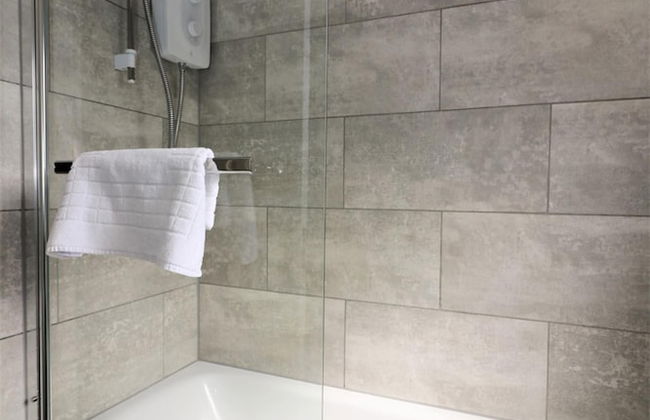 Carfin House - Motherwell - Photo 36