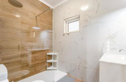 Sunny 3BDR Apt with Pool in Ferreiras by LovelyStay - Foto 21