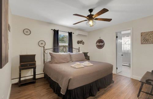 Melvin Village - 5 Bed 3 Bath Arcade Near Lake Pet Friendly fee applies - Foto 46