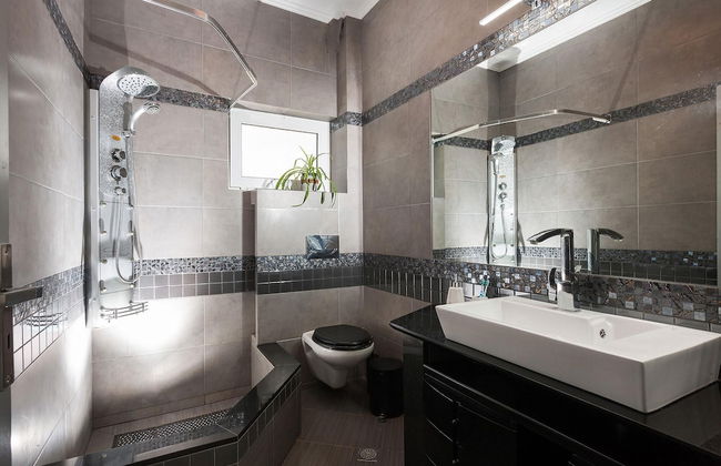 Villa Excesio - With Private Pool - Foto 13