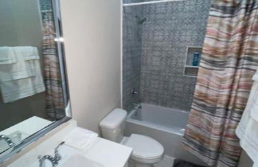 Downtown Baton Rouge 7BR Haven - Foto 48