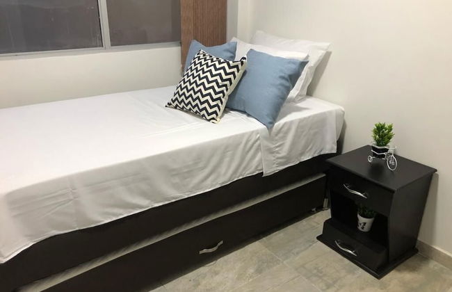 Guatape Lake view - Photo 5