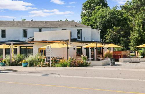 Luxe by the Lake - Pool Access - Photo 70