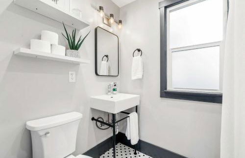 Stay Portland - Fresh Belmont Charmer - 95 WalkScore - Photo 6