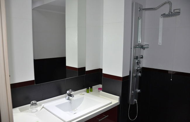 Daniel Luxury Apartments - Photo 20