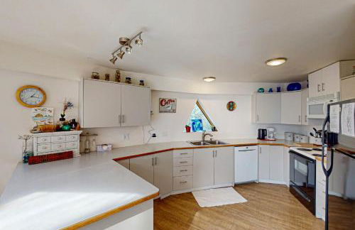 Surf Dome at Otter Rock - Foto 9