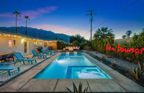 NEW Retro Escape 70's Vibes Wellness Game Room - Foto 4