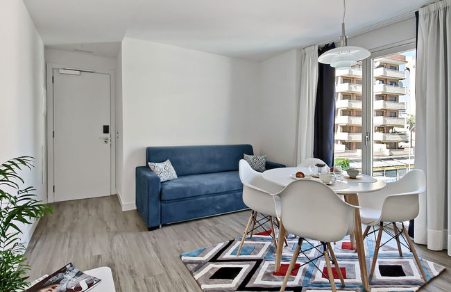 Carihuela Suites - Photo 10