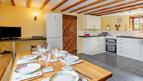 3 Bed in Llwyncelyn 49854 - Foto 2, Other