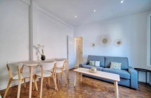 LOENA CANNES CENTRE - 2 pièces rénové - 4 personnes - proche croisette palais festival plage - internet gratuit - climatisation - non fumeur - Foto 5