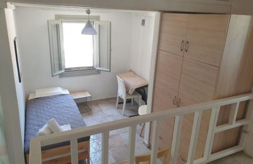 Aeolus pool apts - Photo 39