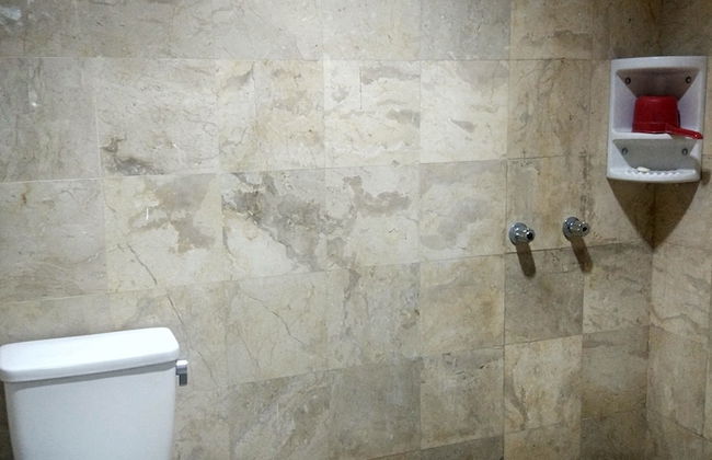 Villa Beverly Hills Puncak for 50 pax - Photo 12