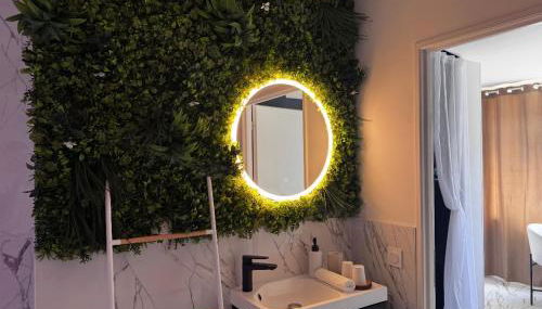 LA SECRET ROOM - suite de luxe avec jacuzzi - Foto 5