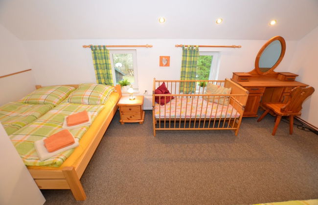 Chalet in Ore Mountains Near Ski Slopes - Foto 14