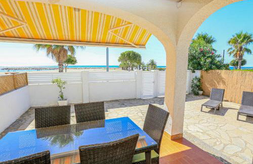 LITORAL COSTA DORADA - VILLA LAURA II Only families - Photo 3