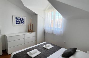SKY - beautiful rooftop apartment with shared pool - Foto 23