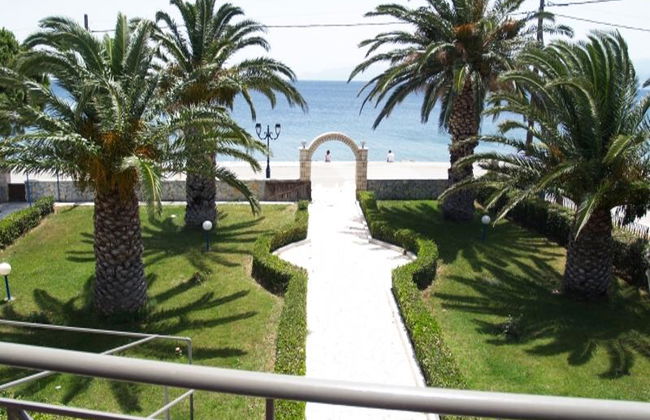 Nefeli Studios - Photo 1