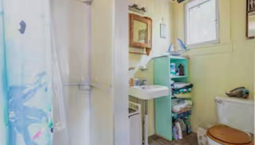 Chill Fire Island Beachfront Cottage with Amazing Bay and Sunset Views, Perfect Location in Fair Harbor - Foto 3