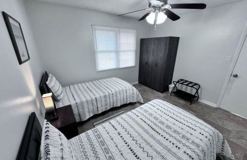 Downtown and Near, I-95. Pet Yes - Photo 21