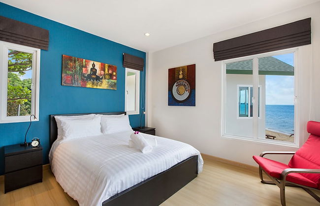 The Moonrakers - Photo 10