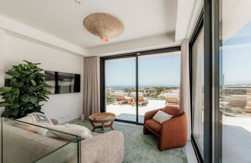 Villa Vida - Luxury Panorama Seaview Penthouse in Organic-Boho Design with Pool, Gym, Spa - Photo 28