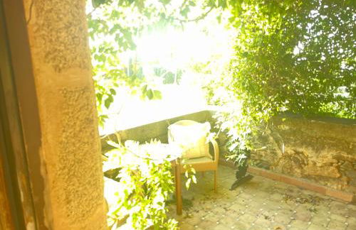 CASA RURAL DE ENSUEÑO EN CANTALLOPS CON 9 HABITACIONES DOBLES CON BAÑOS PRIVADOS Y PISCINA DE 20M x 2,70M - Foto 4