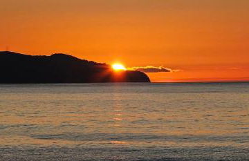 Santa Barbara Beach hotspot - Photo 26