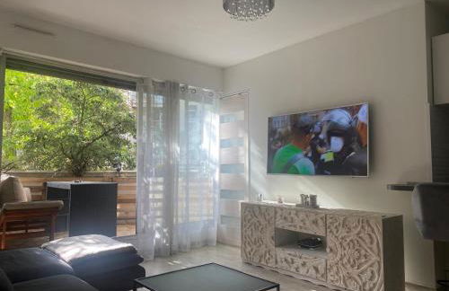 Appartement terrasse proche paris - Foto 1