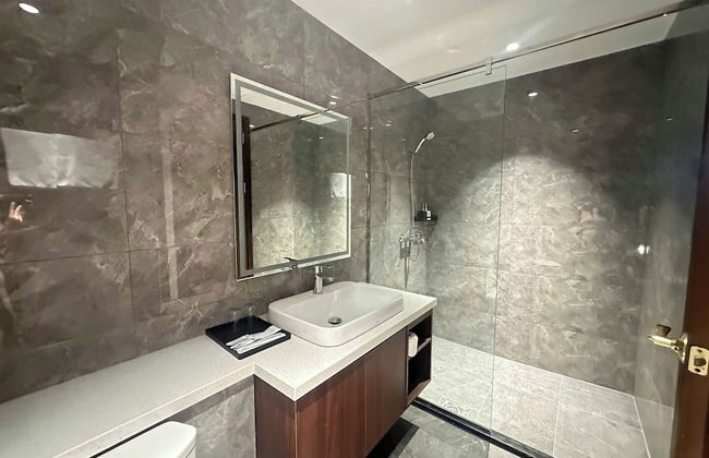 Luxe Paradise Hotel Nguyen Khac Hieu - Photo 77