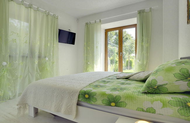 Villa in Lupoglav With Pool Near the Sea - Foto 5