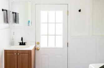 Mid-Century Modern Home Near Downtown with Free Parking - Foto 55