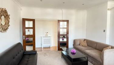 Edgware Bright 2 Bedrooms, - Foto 2