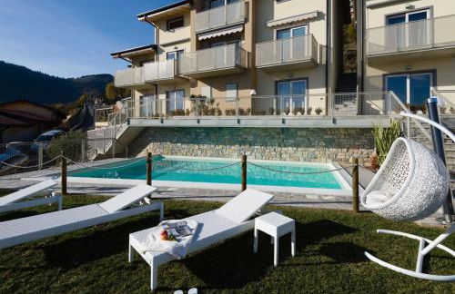 Apartment Lights on the Lake Zweizimmerwohnung mit Terrasse und Pool by Interhome - Photo 16