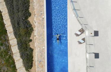 Gran Piscina Hidromasaje playa privada y sauna - Foto 7