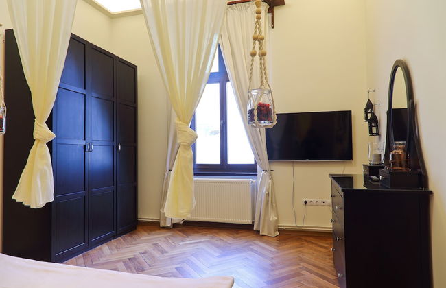 Arina Apartments 2 - Photo 9