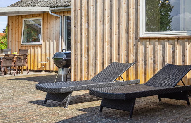 "Henric" - 500m from the sea - Foto 4