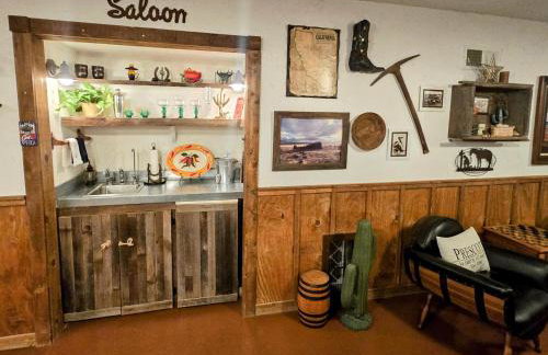 Pine Nest Retreat Saloon and Scenic Views - Foto 58