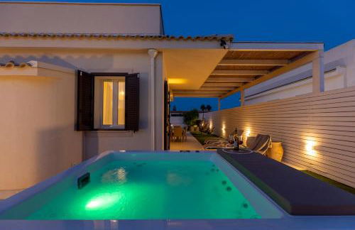 Villa Teresann con Jacuzzi riscaldata - Foto 2