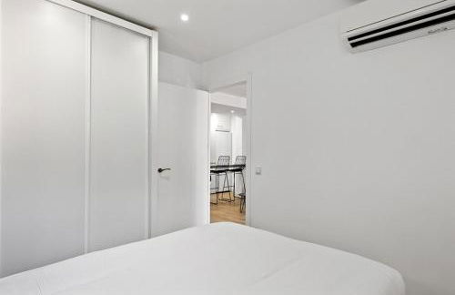 Refurnished One-bedroom Las Letras - Photo 17