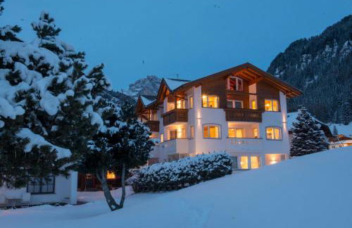 Apartments Antines - Photo 14