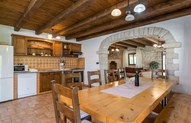 Spacious Villa in Tinjan With Pool - Foto 7