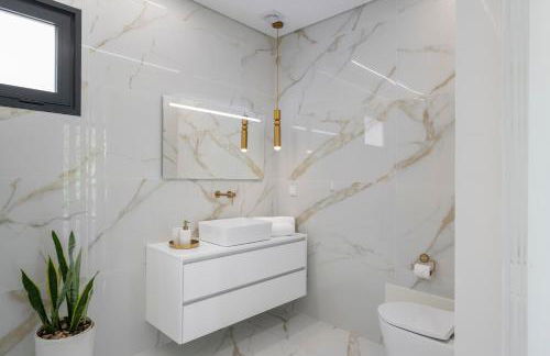 Sun, Pool and Comfort, The White House - Foto 38