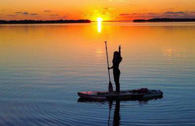 Tiny Home on Waterfront, Bay Views, Deck, Pool - Photo 33