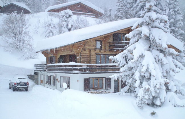 Outstanding Chalet for Groups South Facing Breathtaking Views all Year Round - Photo 38