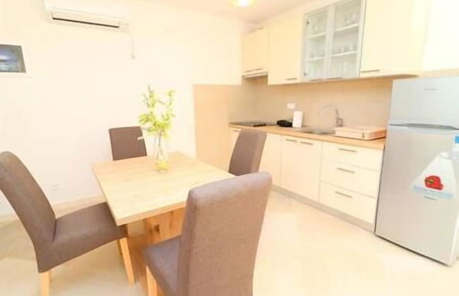 Apartments Seafront Silence - Photo 11