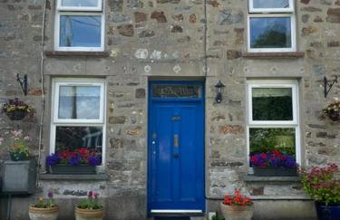 Bryntivy - a cheerful stone cottage close to beach - Foto 2